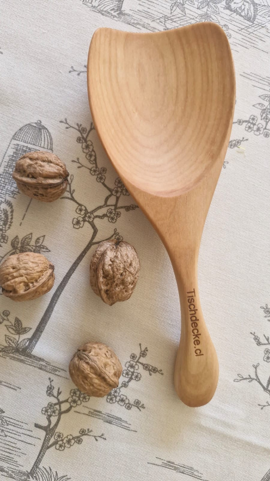 Poruña de Madera Hecha a Mano